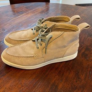 Cole Haan Suede Chukka sz 10.5